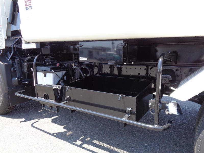 トヨタ 小型トラック 塵芥車(プレス式)5.9m3 画像