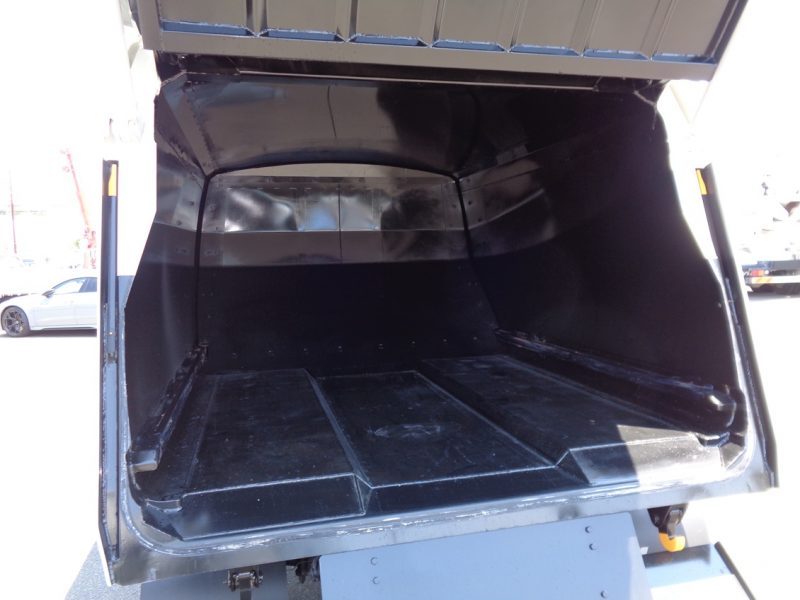 トヨタ 小型トラック 塵芥車(プレス式)5.9m3 画像