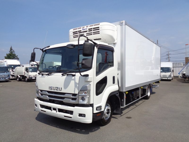いすゞ 中型トラック 冷凍車ワイドエアサス格納PG付 画像