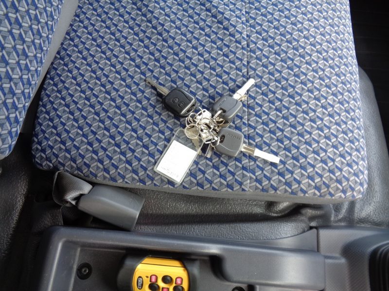 いすゞ 小型トラック 冷凍車低温(ワイド・ロング)PG付 画像