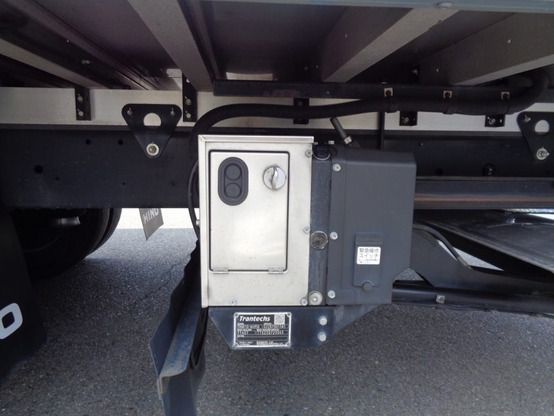 日野 中型トラック 冷凍車ワイドエアサス格納PG付(キストン) 画像