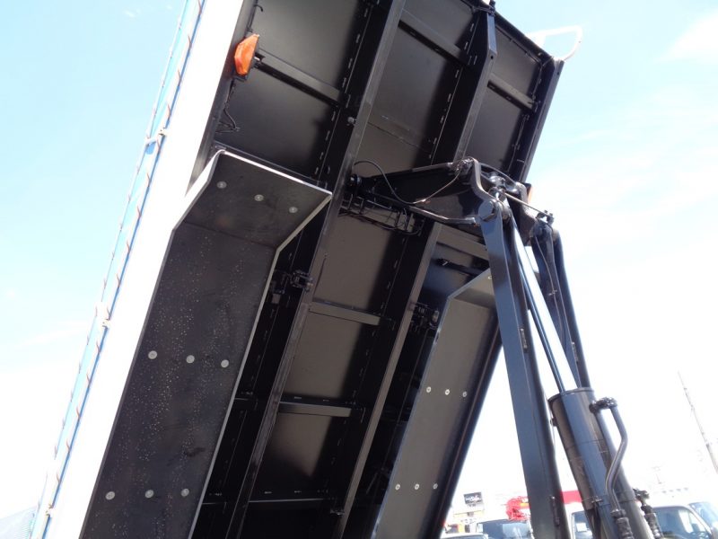 日野 大型トラック ダンプ土砂5.1m(リターダー付) 画像
