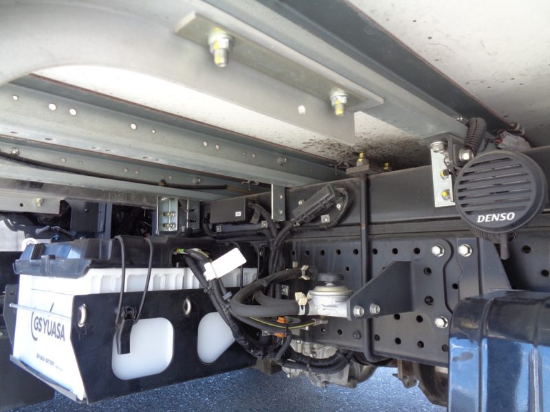 いすゞ 小型トラック 冷凍車低温(ワイド・ロング)PG付 画像