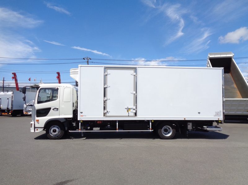 日野 中型トラック 冷凍車ワイド格納PG付 画像