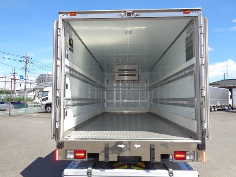 日野 中型トラック 冷凍車ワイド格納PG付 画像