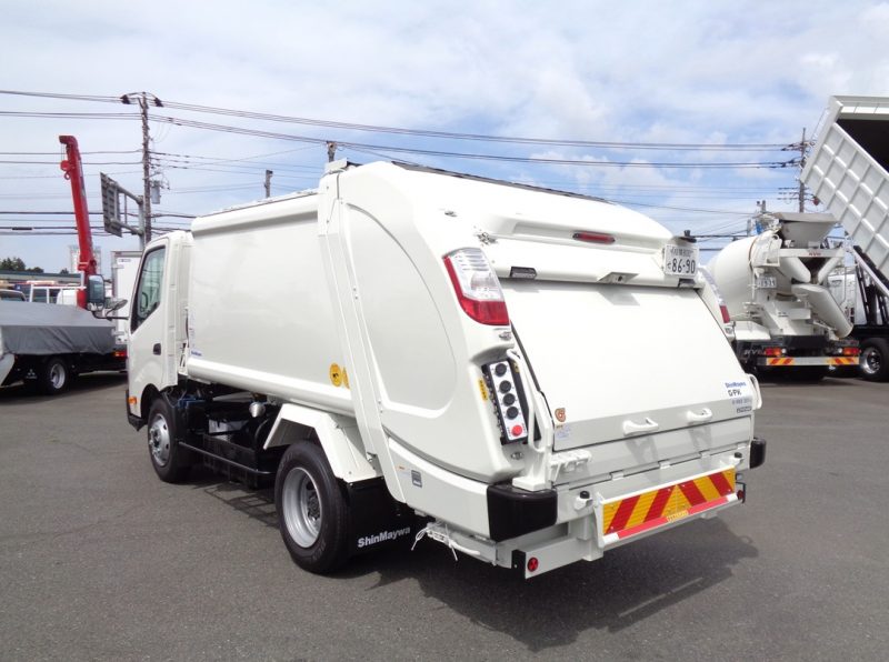 トヨタ 小型トラック 塵芥車(プレス式)6m3 画像