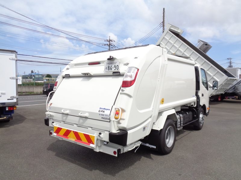 トヨタ 小型トラック 塵芥車(プレス式)6m3 画像
