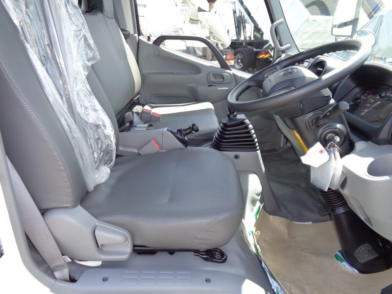 トヨタ 小型トラック 塵芥車(プレス式)4.3m3 画像