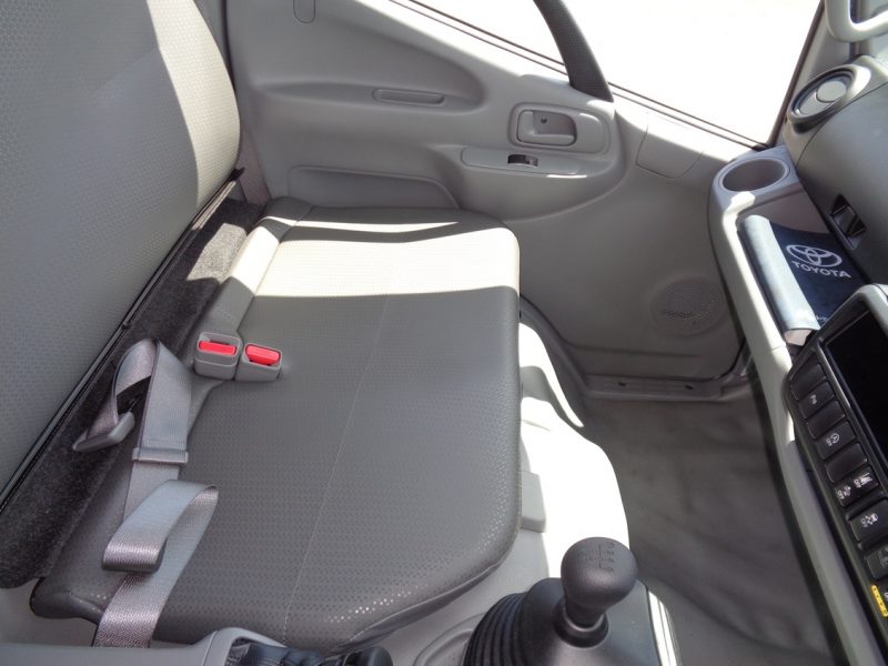 トヨタ 小型トラック 塵芥車(プレス式)4.3m3 画像