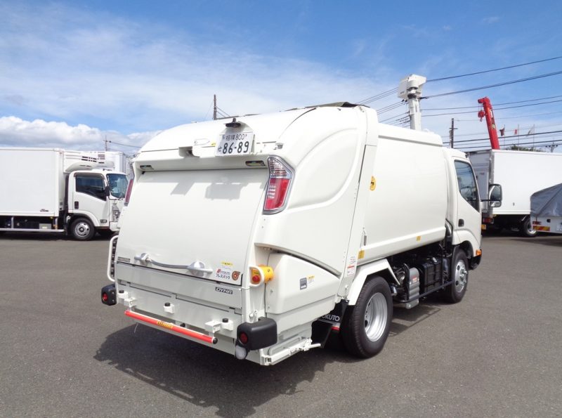 トヨタ 小型トラック 塵芥車(プレス式)4.3m3 画像