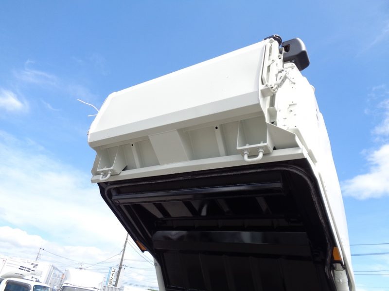 トヨタ 小型トラック 塵芥車(プレス式)4.3m3 画像