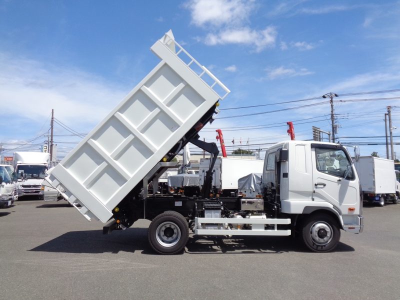 三菱 大型トラック 増t深ダンプ(6.6t) 画像