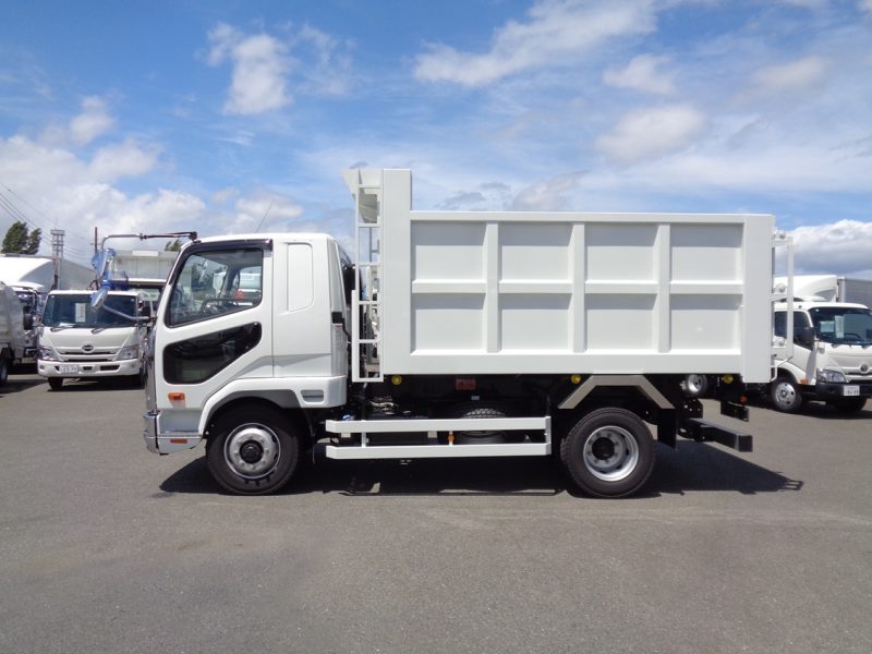 三菱 大型トラック 増t深ダンプ(6.6t) 画像
