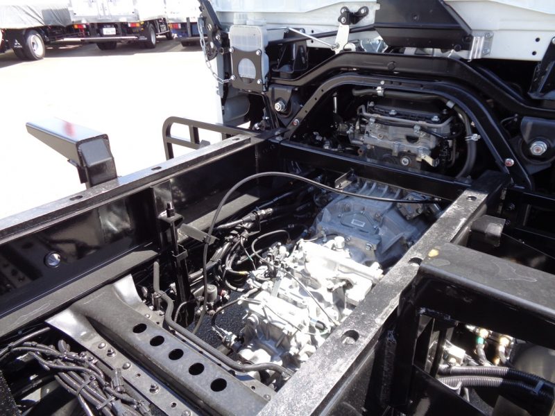 三菱 大型トラック 増t深ダンプ(6.6t) 画像