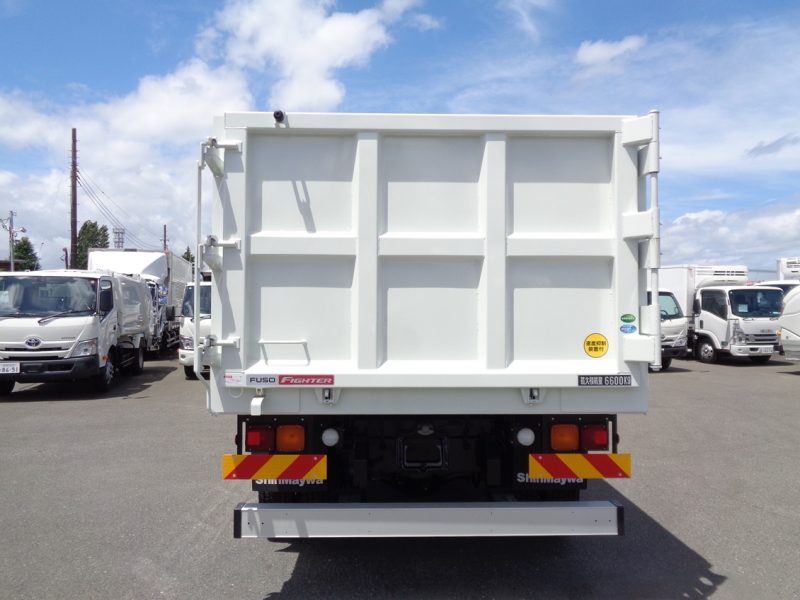 三菱 大型トラック 増t深ダンプ(6.6t) 画像