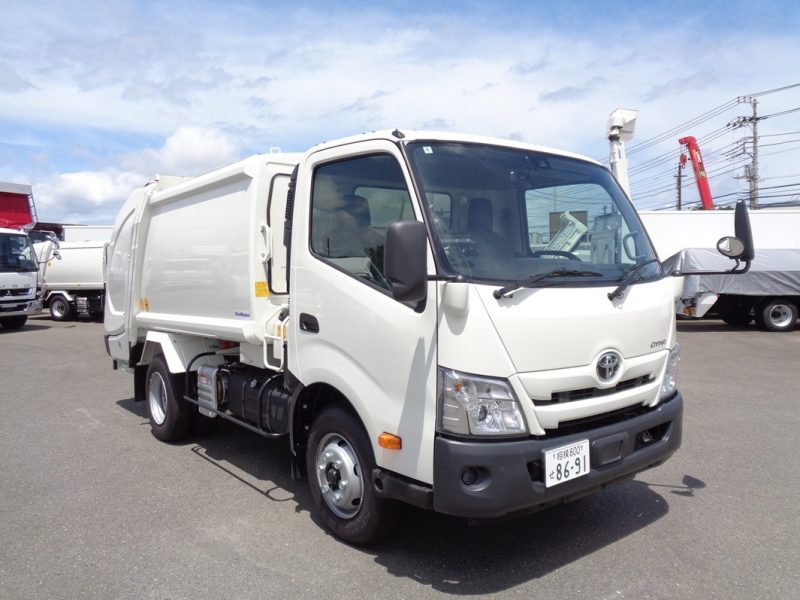 トヨタ 小型トラック 塵芥車(プレス式)6m3 画像