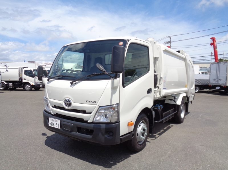 トヨタ 小型トラック 塵芥車(プレス式)6m3 画像