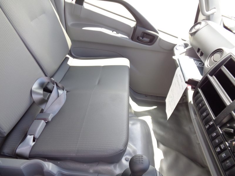トヨタ 小型トラック 塵芥車(プレス式)6m3 画像