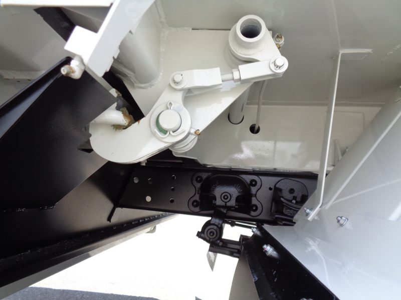 トヨタ 小型トラック 塵芥車(プレス式)6m3 画像
