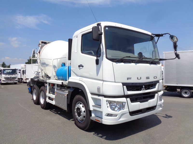 三菱 大型トラック ミキサー4.4m3カヤバ(シフトパイロット)油圧シュー 画像