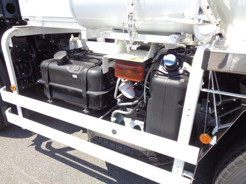 三菱 大型トラック ミキサー4.4m3カヤバ(シフトパイロット)油圧シュー 画像