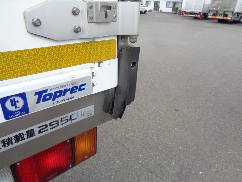 いすゞ 小型トラック 冷凍車中温(ワイド・ロング)スムーサー 画像