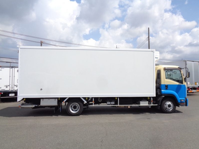 いすゞ 中型トラック 冷凍車エアサス格納PG付(スムーサー) 画像