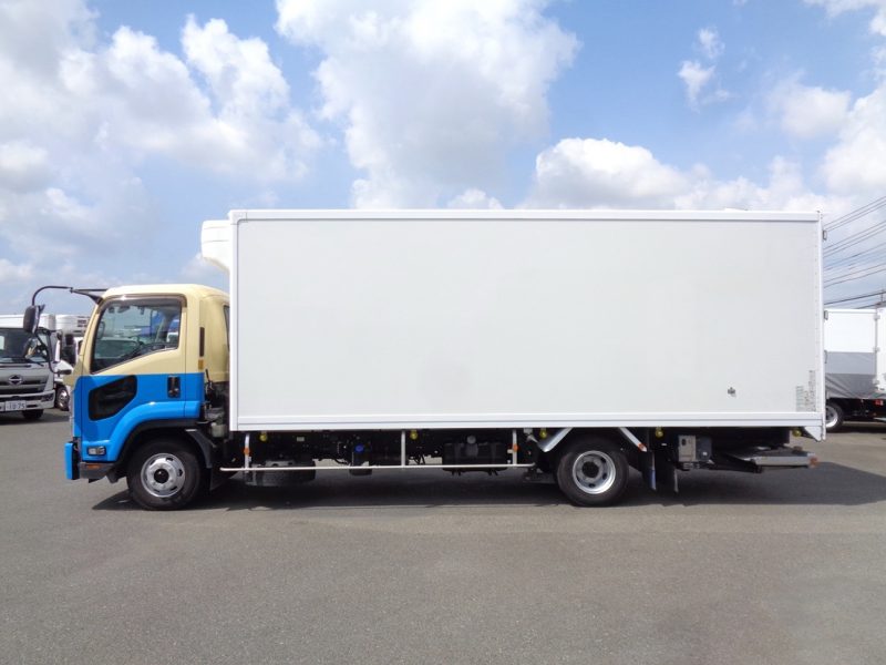 いすゞ 中型トラック 冷凍車エアサス格納PG付(スムーサー) 画像