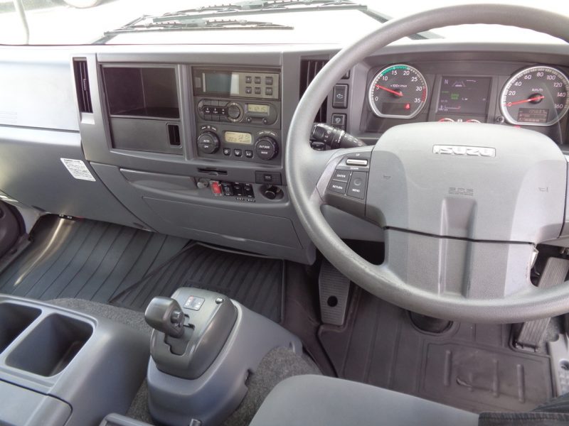 いすゞ 中型トラック 冷凍車エアサス格納PG付(スムーサー) 画像