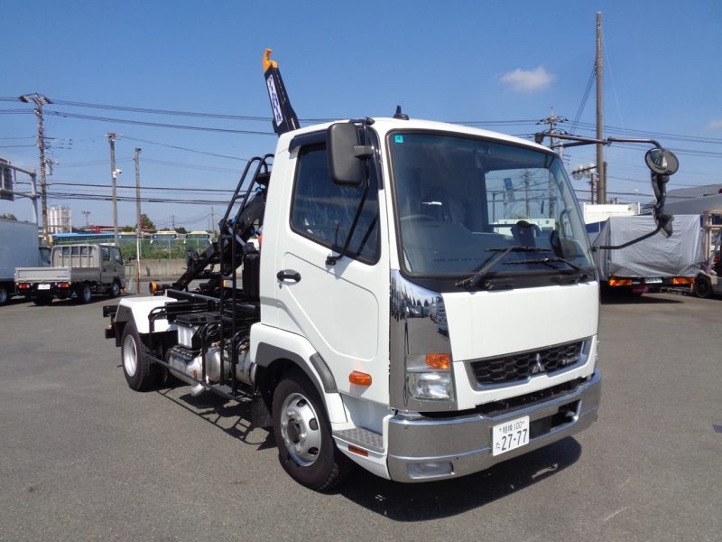 三菱 中型トラック アームロール 画像