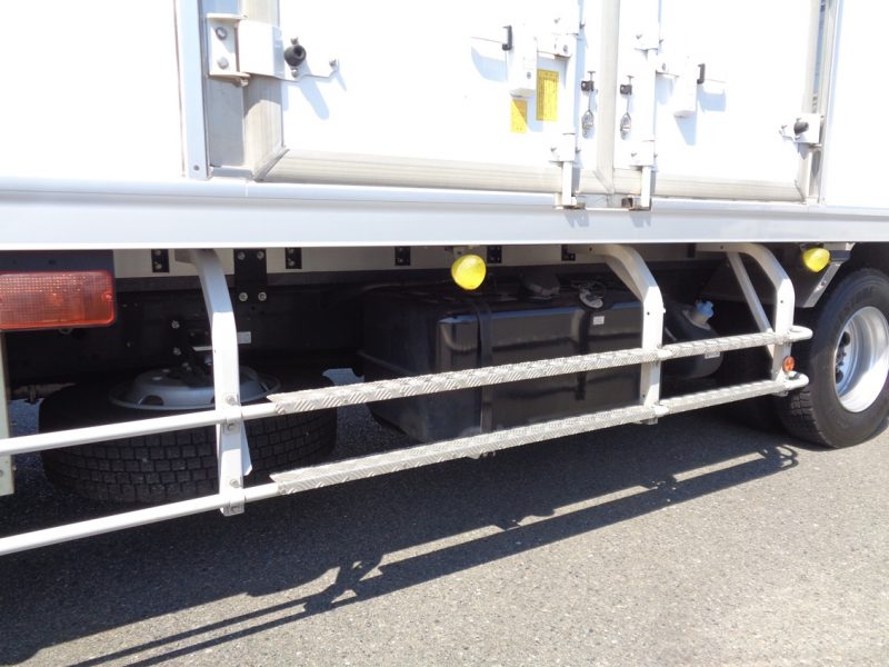 三菱 中型トラック 冷凍車ワイドエアサス格納PG付(スタンバイ付) 画像