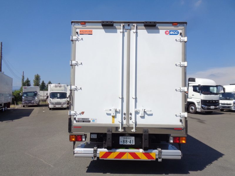 三菱 中型トラック 冷凍車ワイドエアサス格納PG付(スタンバイ付) 画像