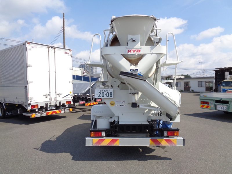 日産UD 大型トラック 増tミキサー3.2m3カヤバ 画像