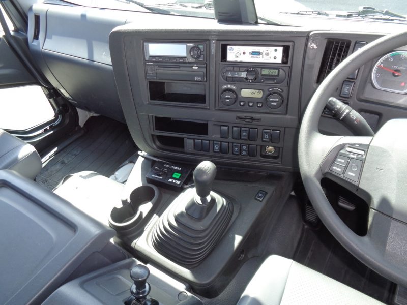 いすゞ 大型トラック ミキサー4.4m3カヤバ 画像