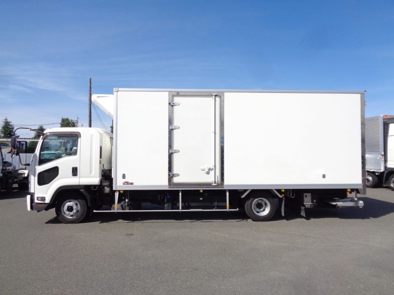 日産UD 中型トラック 冷凍車ワイドエアサス格納PG付 画像