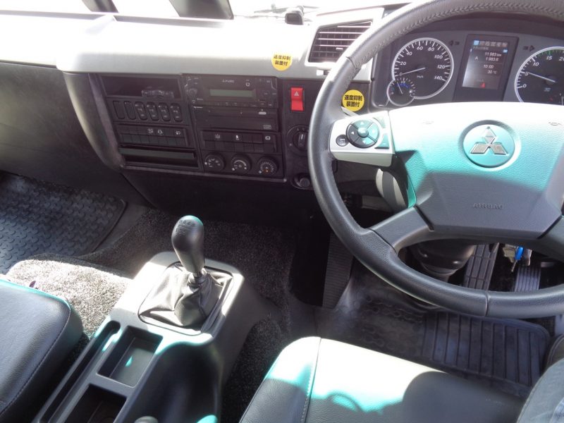 三菱 大型トラック 増t4段ロングジャッキワイドウインチ付(6.3t)4.6m 画像