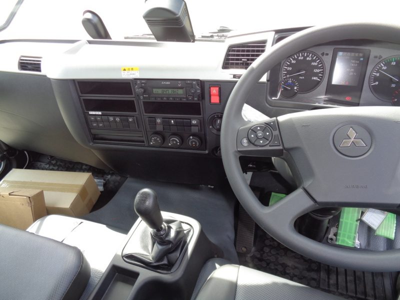 三菱 中型トラック アームロール 画像