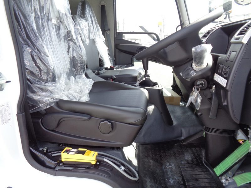 三菱 中型トラック アームロール 画像