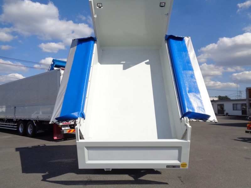 三菱 大型トラック 増tダンプ土砂(7.1t)3.5m 画像