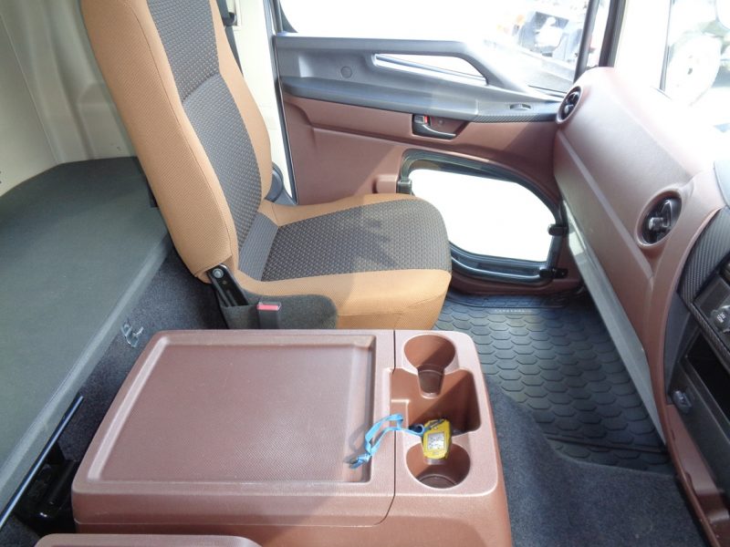 日野 中型トラック 冷凍車ワイド格納PG付 画像