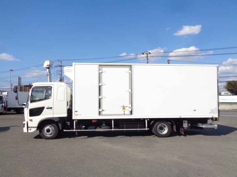 日野 中型トラック 冷凍車ワイド格納PG付 画像