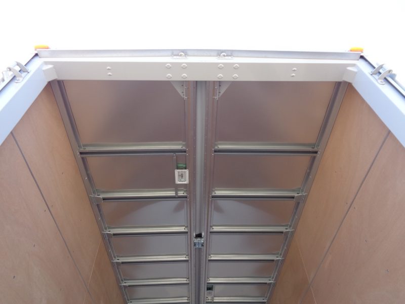 三菱 小型トラック ウィング2.95ｔ 画像