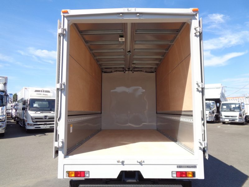 三菱 小型トラック ウィング2.95ｔ 画像
