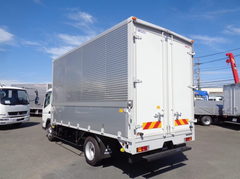 三菱 小型トラック ウィング2.95ｔ 画像