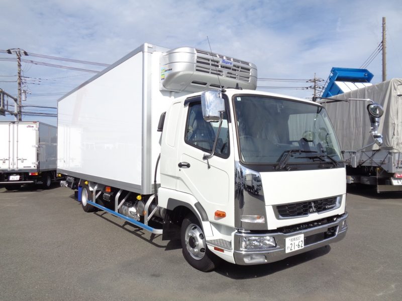 三菱 中型トラック 冷凍車ワイドエアサス格納PG付 画像