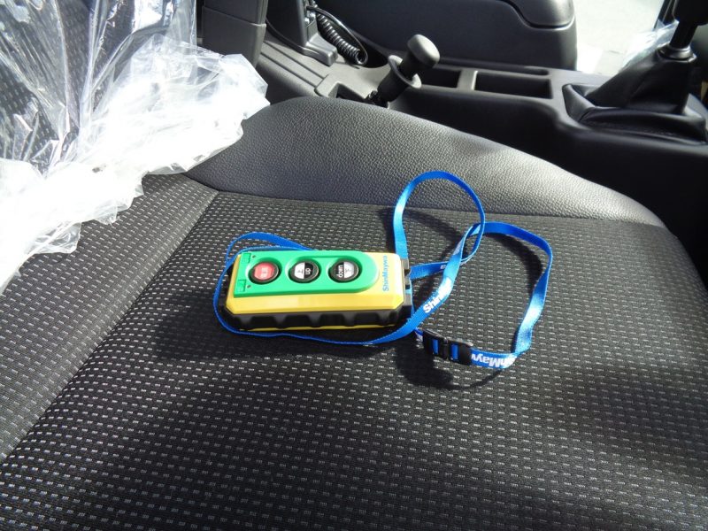 三菱 中型トラック 冷凍車ワイドエアサス格納PG付 画像