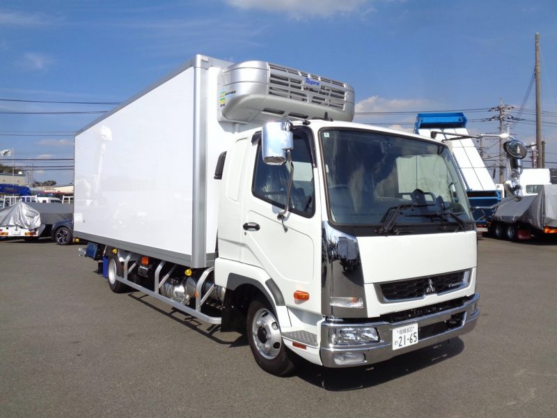 三菱 中型トラック 冷凍車ワイドエアサス格納PG付 画像