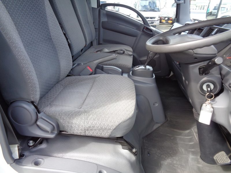 いすゞ 小型トラック 冷凍車中温(ワイド・ロング)スムーサー 画像