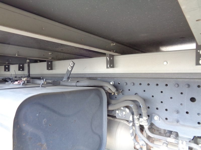 いすゞ 小型トラック 冷凍車中温(ワイド・ロング)スムーサー 画像