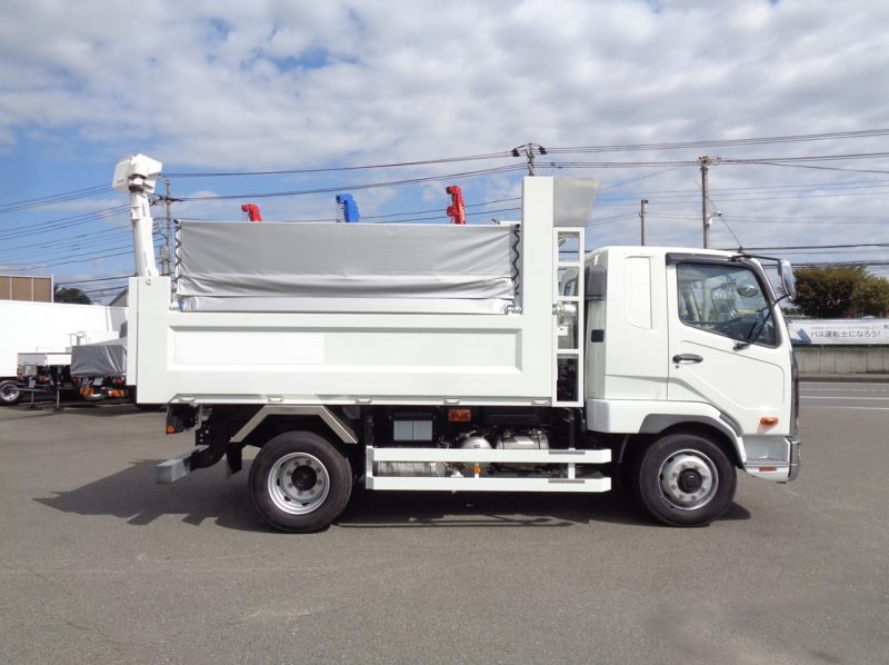 三菱 大型トラック 増tダンプ土砂(7.1t)3.5m 画像